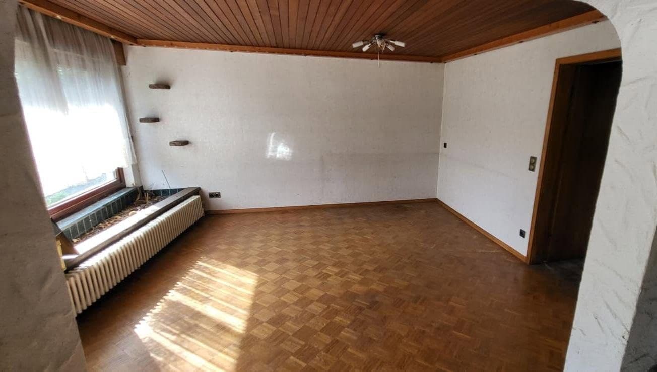 Predaj domu 197 m², pozemok 800 m², Schorndorf, Bádensko-Wurttembersko Predaj domu 197 m², pozemok 800 m², Schorndorf, Bádensko-Wurttembersko