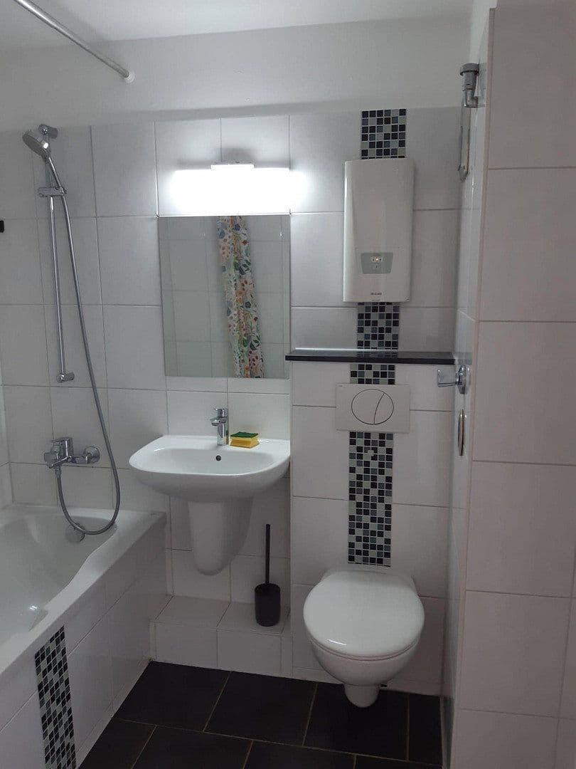 Prenájom bytu 1-izbový 55 m², Mühlenberg 10, Mülheim an der Ruhr, Severné Porýnie - Westfálsko Prenájom bytu 1-izbový 55 m², Mühlenberg 10, Mülheim an der Ruhr, Severné Porýnie - Westfálsko