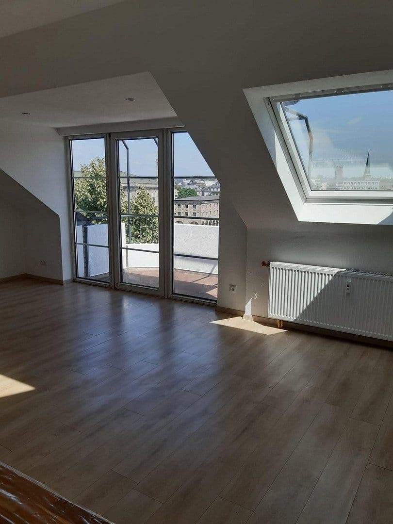 Prenájom bytu 1-izbový 55 m², Mühlenberg 10, Mülheim an der Ruhr, Severné Porýnie - Westfálsko Prenájom bytu 1-izbový 55 m², Mühlenberg 10, Mülheim an der Ruhr, Severné Porýnie - Westfálsko