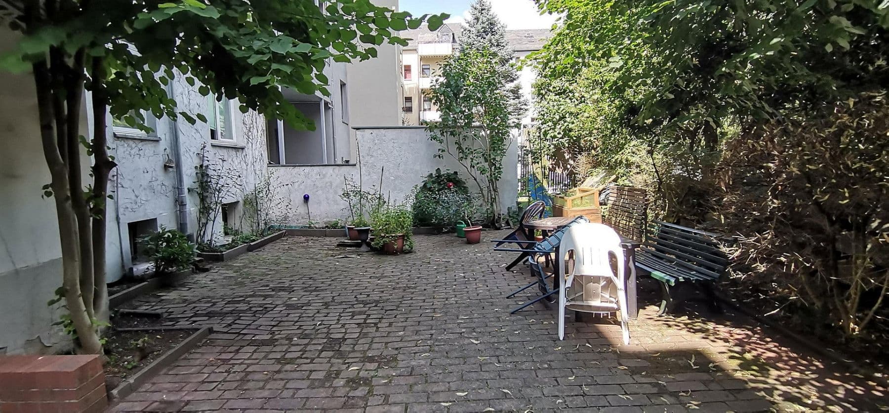 Predaj domu 760 m², pozemok 360 m², Chemnitz, Sasko Predaj domu 760 m², pozemok 360 m², Chemnitz, Sasko