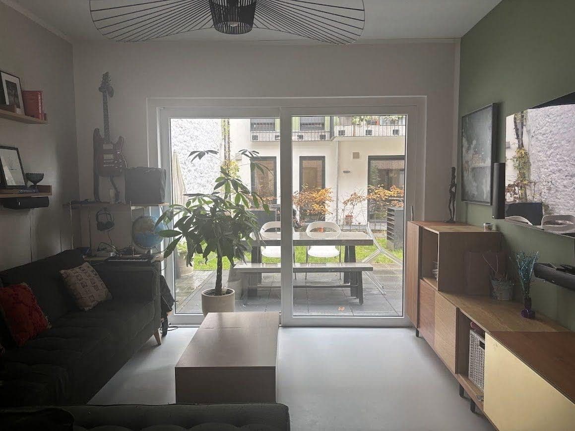 Prenájom domu 151 m², pozemok 151 m², Berlin, Berlín Prenájom domu 151 m², pozemok 151 m², Berlin, Berlín