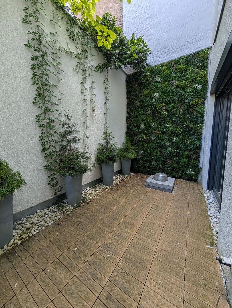 Prenájom domu 151 m², pozemok 151 m², Berlin, Berlín Prenájom domu 151 m², pozemok 151 m², Berlin, Berlín