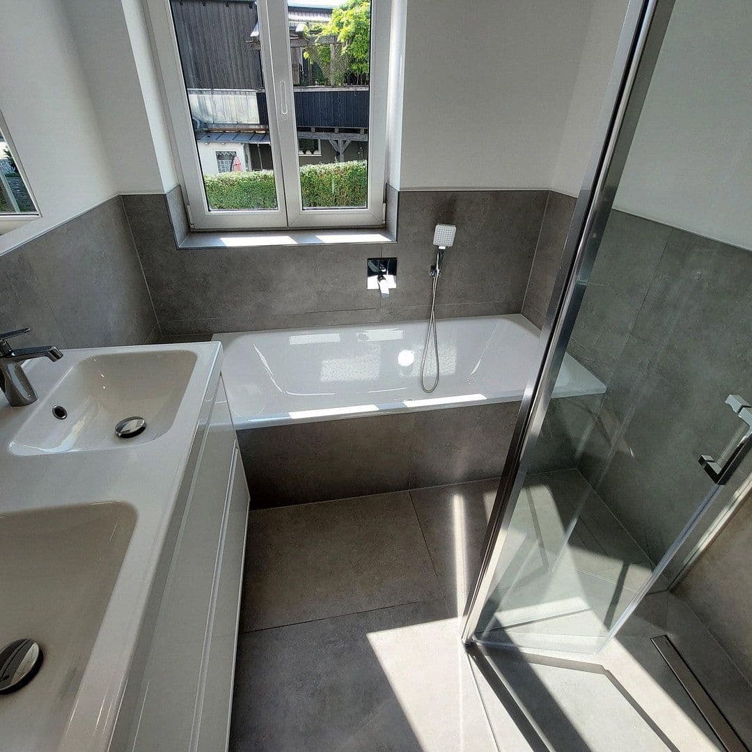 Prenájom bytu 4-izbový 117 m², Hemau, Bavorsko Prenájom bytu 4-izbový 117 m², Hemau, Bavorsko