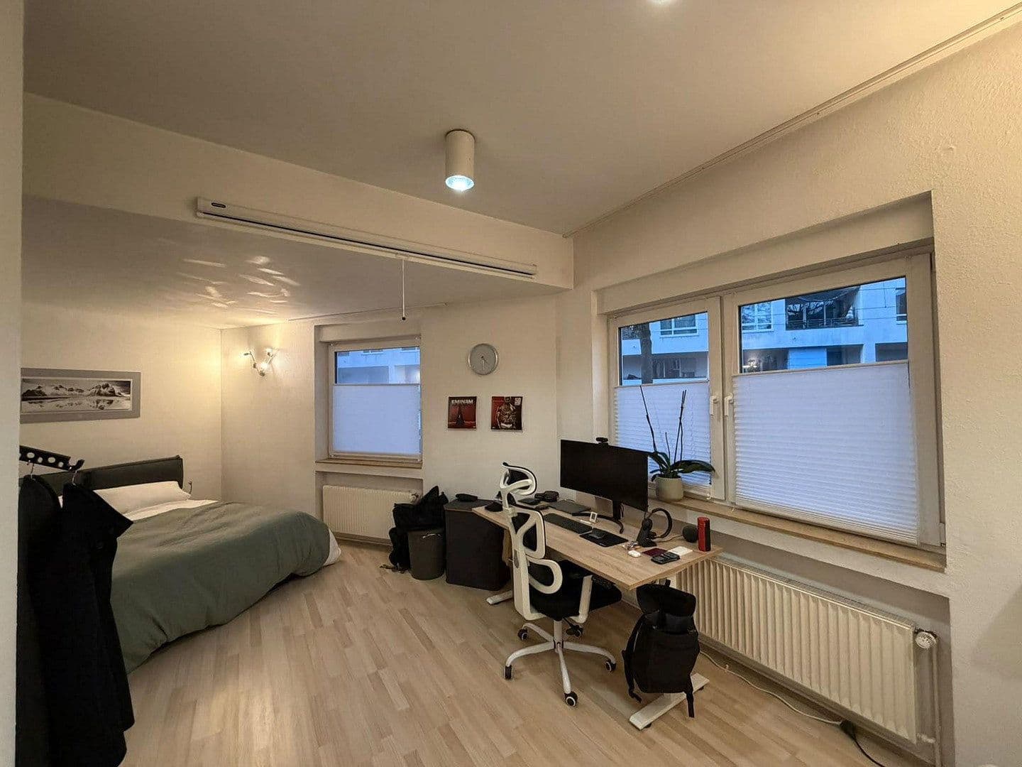 Prenájom bytu 3-izbový 82 m², Jahnstr. 1, Köln, Severné Porýnie - Westfálsko Prenájom bytu 3-izbový 82 m², Jahnstr. 1, Köln, Severné Porýnie - Westfálsko