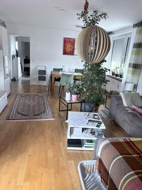 Prenájom bytu 3-izbový 70 m², Barsinghausen, Dolné Sasko Prenájom bytu 3-izbový 70 m², Barsinghausen, Dolné Sasko