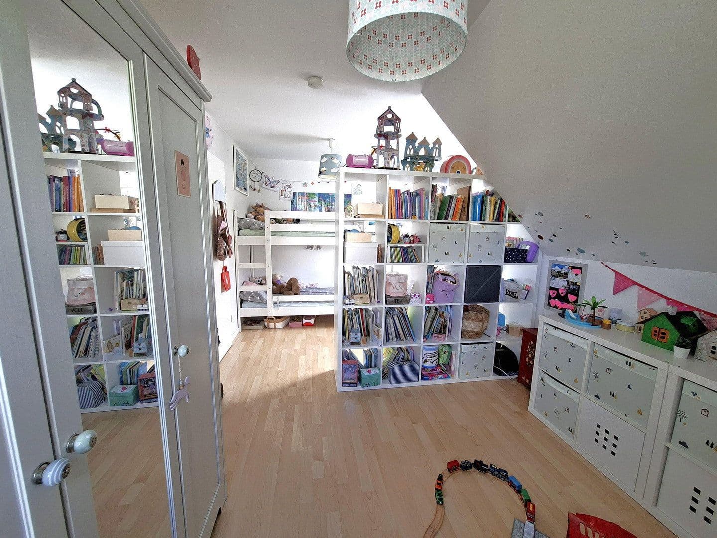 Predaj domu 120 m², pozemok 396 m², Hennef (Sieg), Severné Porýnie - Westfálsko Predaj domu 120 m², pozemok 396 m², Hennef (Sieg), Severné Porýnie - Westfálsko