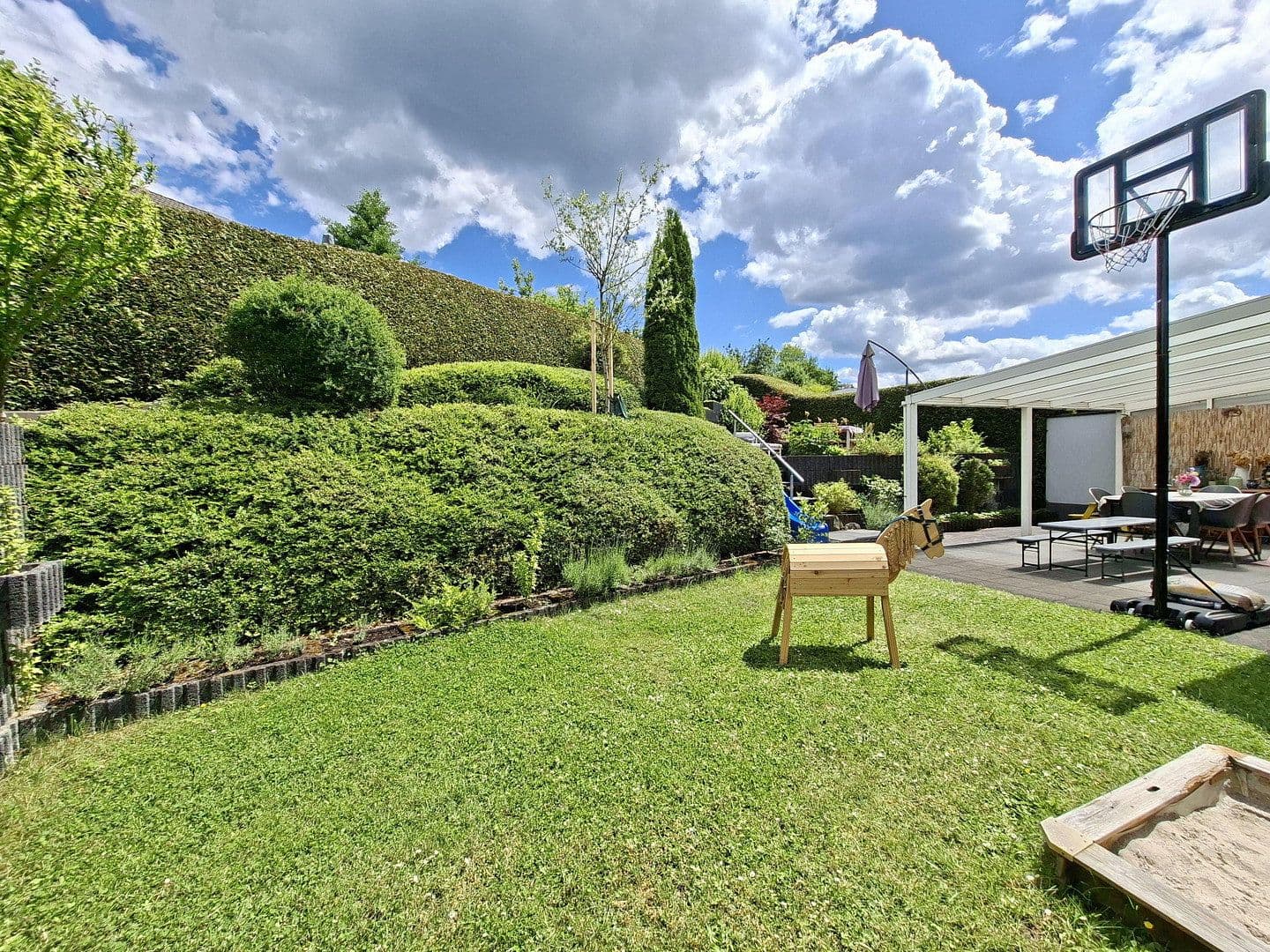 Predaj domu 120 m², pozemok 396 m², Hennef (Sieg), Severné Porýnie - Westfálsko Predaj domu 120 m², pozemok 396 m², Hennef (Sieg), Severné Porýnie - Westfálsko