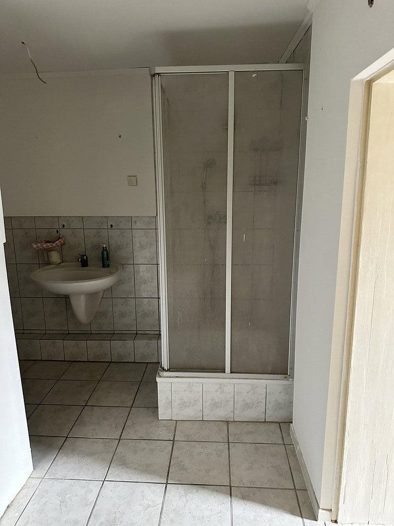 Prenájom bytu 4-izbový 115 m², Delligsen, Dolné Sasko Prenájom bytu 4-izbový 115 m², Delligsen, Dolné Sasko