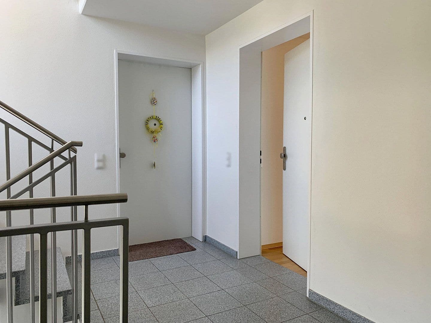 Prenájom bytu 2-izbový 57 m², Mering, Bavorsko Prenájom bytu 2-izbový 57 m², Mering, Bavorsko