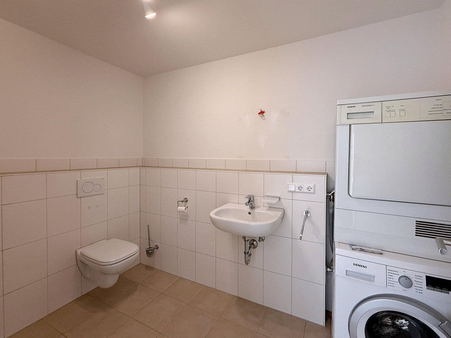 Prenájom bytu 2-izbový 57 m², Mering, Bavorsko Prenájom bytu 2-izbový 57 m², Mering, Bavorsko