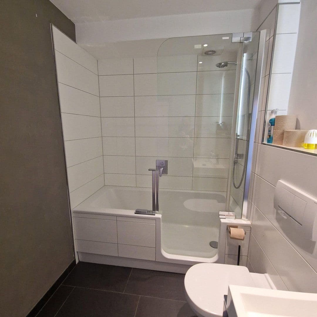 Predaj bytu 2-izbový 71 m², Hüchelner Straße 75, Frechen, Severné Porýnie - Westfálsko Predaj bytu 2-izbový 71 m², Hüchelner Straße 75, Frechen, Severné Porýnie - Westfálsko
