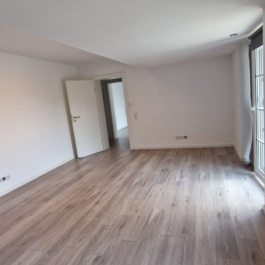 Predaj bytu 2-izbový 71 m², Hüchelner Straße 75, Frechen, Severné Porýnie - Westfálsko Predaj bytu 2-izbový 71 m², Hüchelner Straße 75, Frechen, Severné Porýnie - Westfálsko