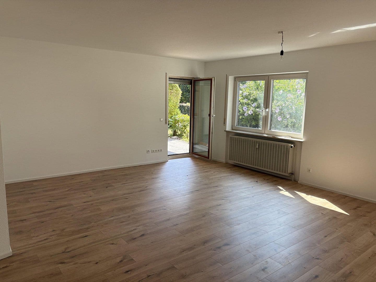 Prenájom bytu 3-izbový 113 m², Wangen im Allgäu, Bádensko-Wurttembersko Prenájom bytu 3-izbový 113 m², Wangen im Allgäu, Bádensko-Wurttembersko