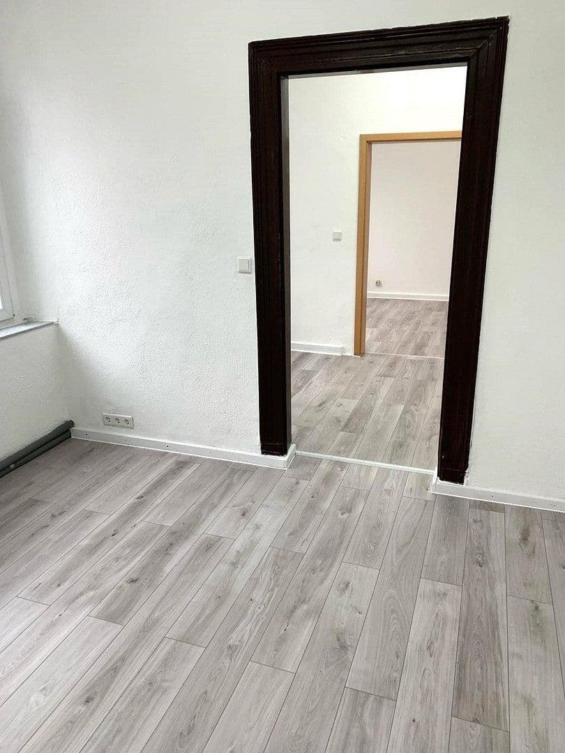 Predaj domu 263 m², pozemok 911 m², Heißener Straße 90, Mülheim an der Ruhr, Severné Porýnie - Westfálsko Predaj domu 263 m², pozemok 911 m², Heißener Straße 90, Mülheim an der Ruhr, Severné Porýnie - Westfálsko