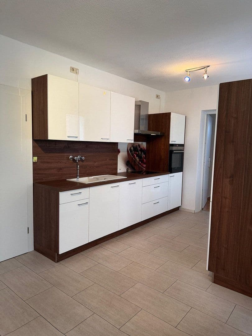 Predaj domu 263 m², pozemok 911 m², Heißener Straße 90, Mülheim an der Ruhr, Severné Porýnie - Westfálsko Predaj domu 263 m², pozemok 911 m², Heißener Straße 90, Mülheim an der Ruhr, Severné Porýnie - Westfálsko