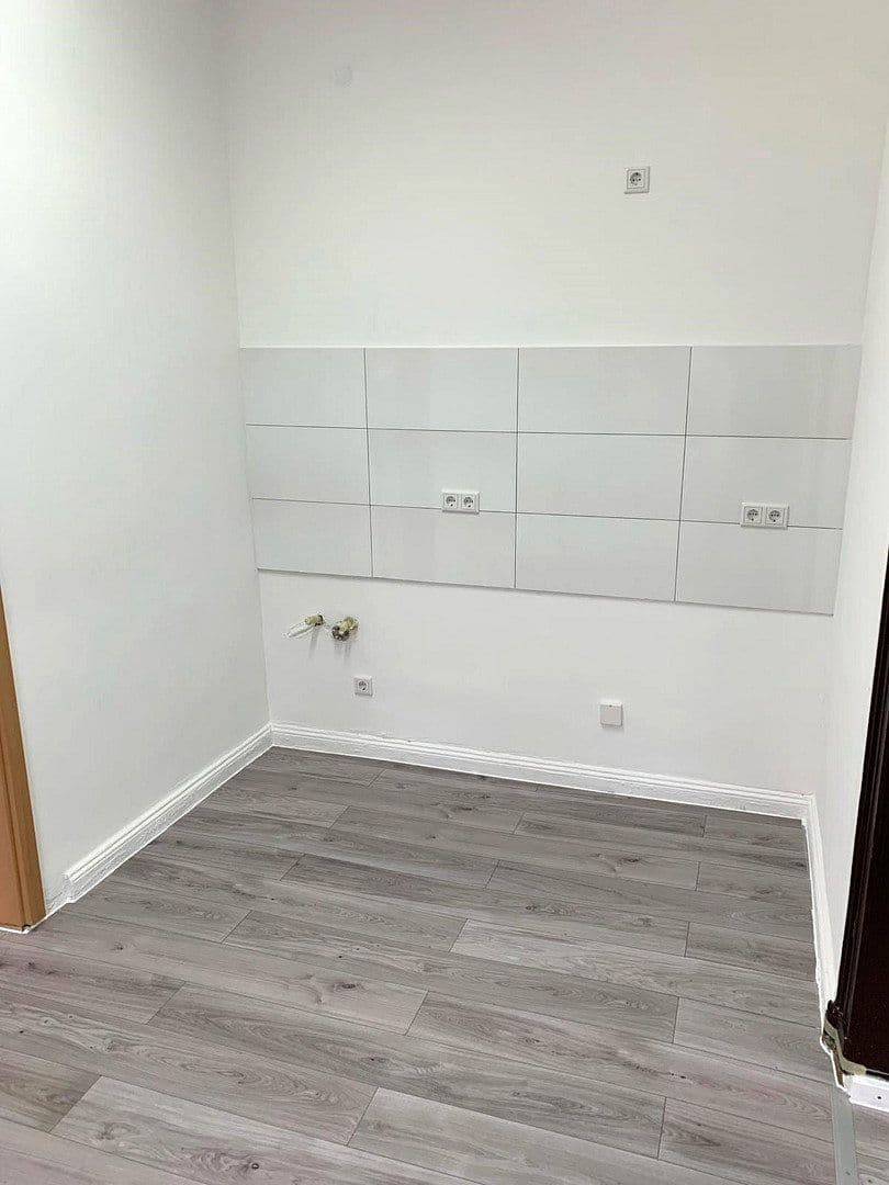 Predaj domu 263 m², pozemok 911 m², Heißener Straße 90, Mülheim an der Ruhr, Severné Porýnie - Westfálsko Predaj domu 263 m², pozemok 911 m², Heißener Straße 90, Mülheim an der Ruhr, Severné Porýnie - Westfálsko