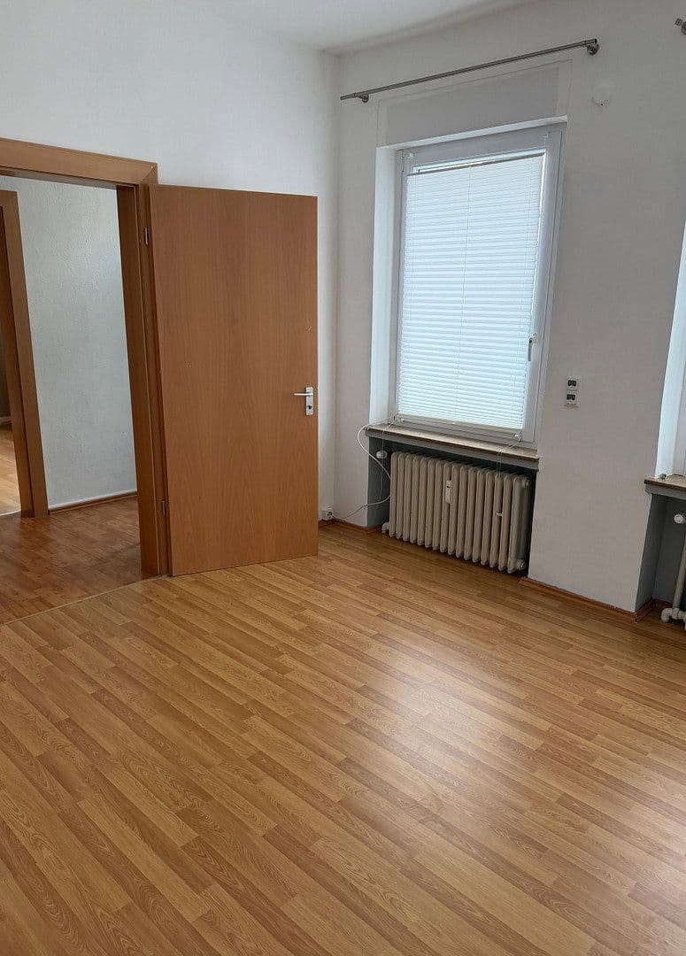 Predaj domu 263 m², pozemok 911 m², Heißener Straße 90, Mülheim an der Ruhr, Severné Porýnie - Westfálsko Predaj domu 263 m², pozemok 911 m², Heißener Straße 90, Mülheim an der Ruhr, Severné Porýnie - Westfálsko