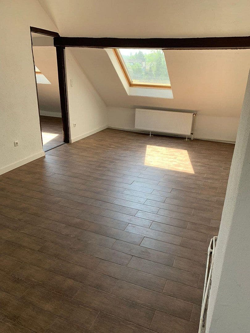 Predaj domu 263 m², pozemok 911 m², Heißener Straße 90, Mülheim an der Ruhr, Severné Porýnie - Westfálsko Predaj domu 263 m², pozemok 911 m², Heißener Straße 90, Mülheim an der Ruhr, Severné Porýnie - Westfálsko