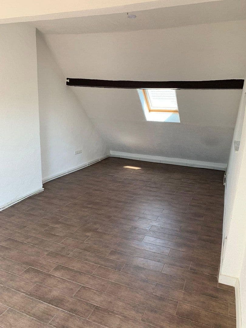 Predaj domu 263 m², pozemok 911 m², Heißener Straße 90, Mülheim an der Ruhr, Severné Porýnie - Westfálsko Predaj domu 263 m², pozemok 911 m², Heißener Straße 90, Mülheim an der Ruhr, Severné Porýnie - Westfálsko
