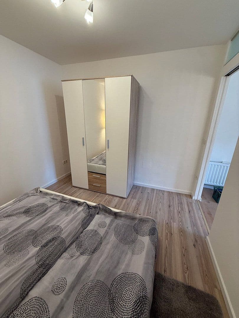Prenájom bytu 2-izbový 45 m², Eichenstraße 8, Wien, Viedeň Prenájom bytu 2-izbový 45 m², Eichenstraße 8, Wien, Viedeň