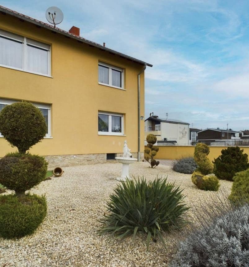 Predaj domu 186 m², pozemok 579 m², Horst-Schork-Str. 93, Ludwigshafen, Porýnie-Falcko Predaj domu 186 m², pozemok 579 m², Horst-Schork-Str. 93, Ludwigshafen, Porýnie-Falcko