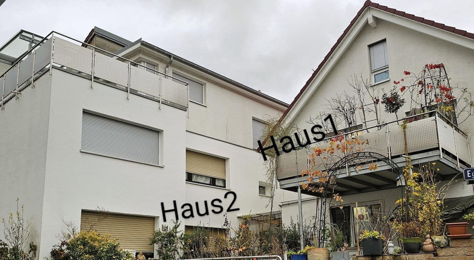 Predaj domu 249 m², pozemok 328 m², Karlsruhe, Bádensko-Wurttembersko Predaj domu 249 m², pozemok 328 m², Karlsruhe, Bádensko-Wurttembersko