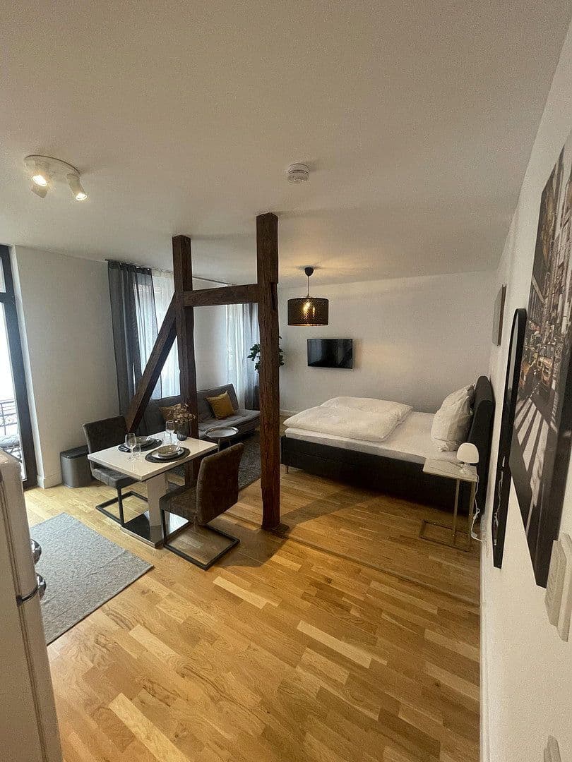 Prenájom bytu 1-izbový 40 m², Hauptstraße 81, Weinheim, Bádensko-Wurttembersko Prenájom bytu 1-izbový 40 m², Hauptstraße 81, Weinheim, Bádensko-Wurttembersko