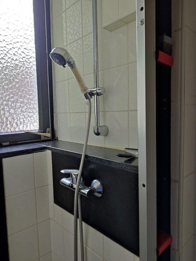 Prenájom domu 40 m², pozemok 430 m², Solingen, Severné Porýnie - Westfálsko Prenájom domu 40 m², pozemok 430 m², Solingen, Severné Porýnie - Westfálsko
