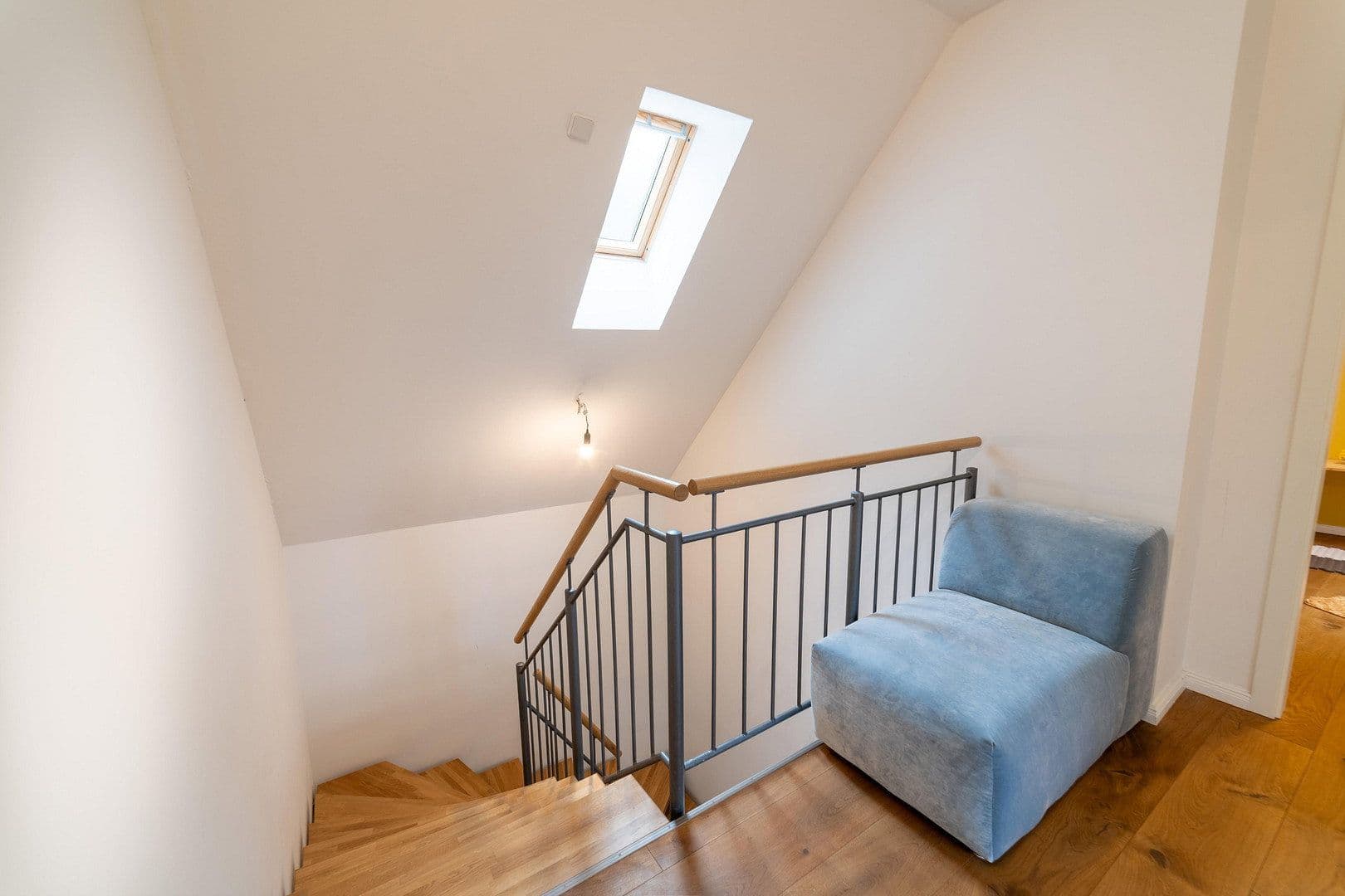 Predaj domu 149 m², pozemok 736 m², Nuthetal, Brandenbursko Predaj domu 149 m², pozemok 736 m², Nuthetal, Brandenbursko