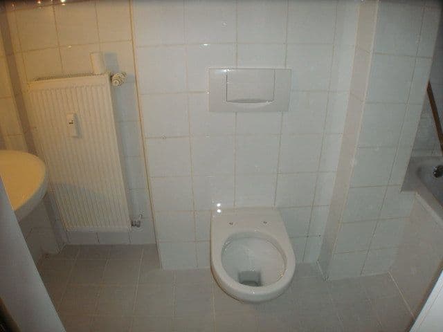 Prenájom bytu 2-izbový 60 m², Krölstr. 21, Görlitz, Sasko Prenájom bytu 2-izbový 60 m², Krölstr. 21, Görlitz, Sasko