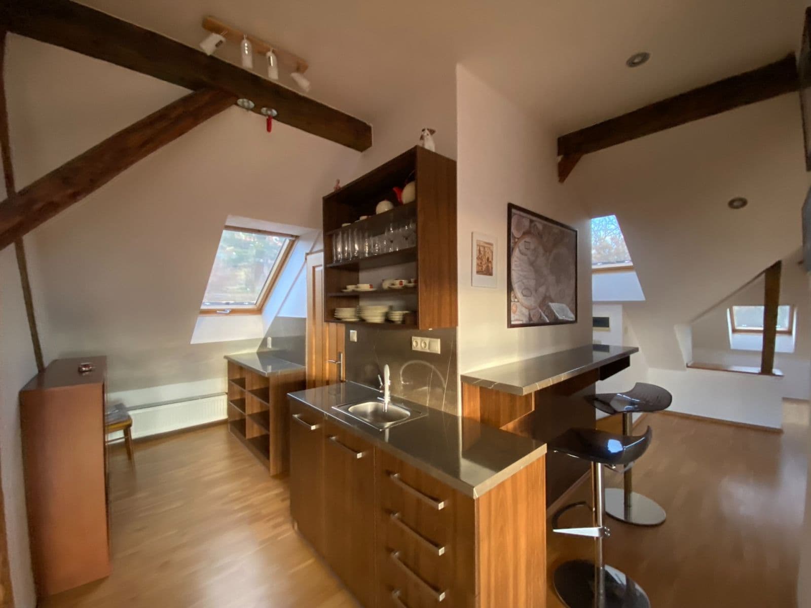 Prenájom bytu 3-izbový 82 m², Viniční, Brno, Jihomoravský kraj Prenájom bytu 3-izbový 82 m², Viniční, Brno, Jihomoravský kraj