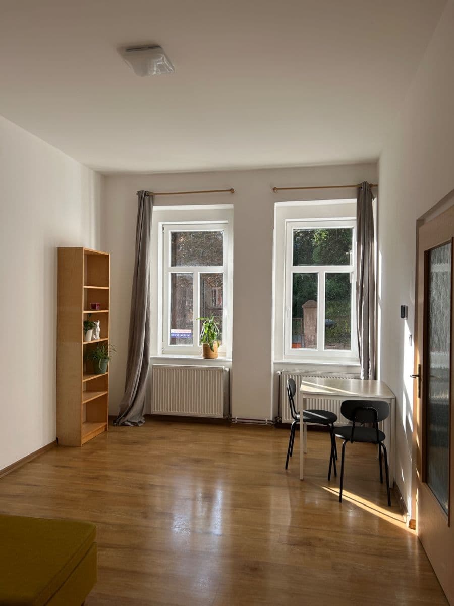 Prenájom bytu 2-izbový 55 m², Stará, Ústí nad Labem, Ústecký kraj Prenájom bytu 2-izbový 55 m², Stará, Ústí nad Labem, Ústecký kraj