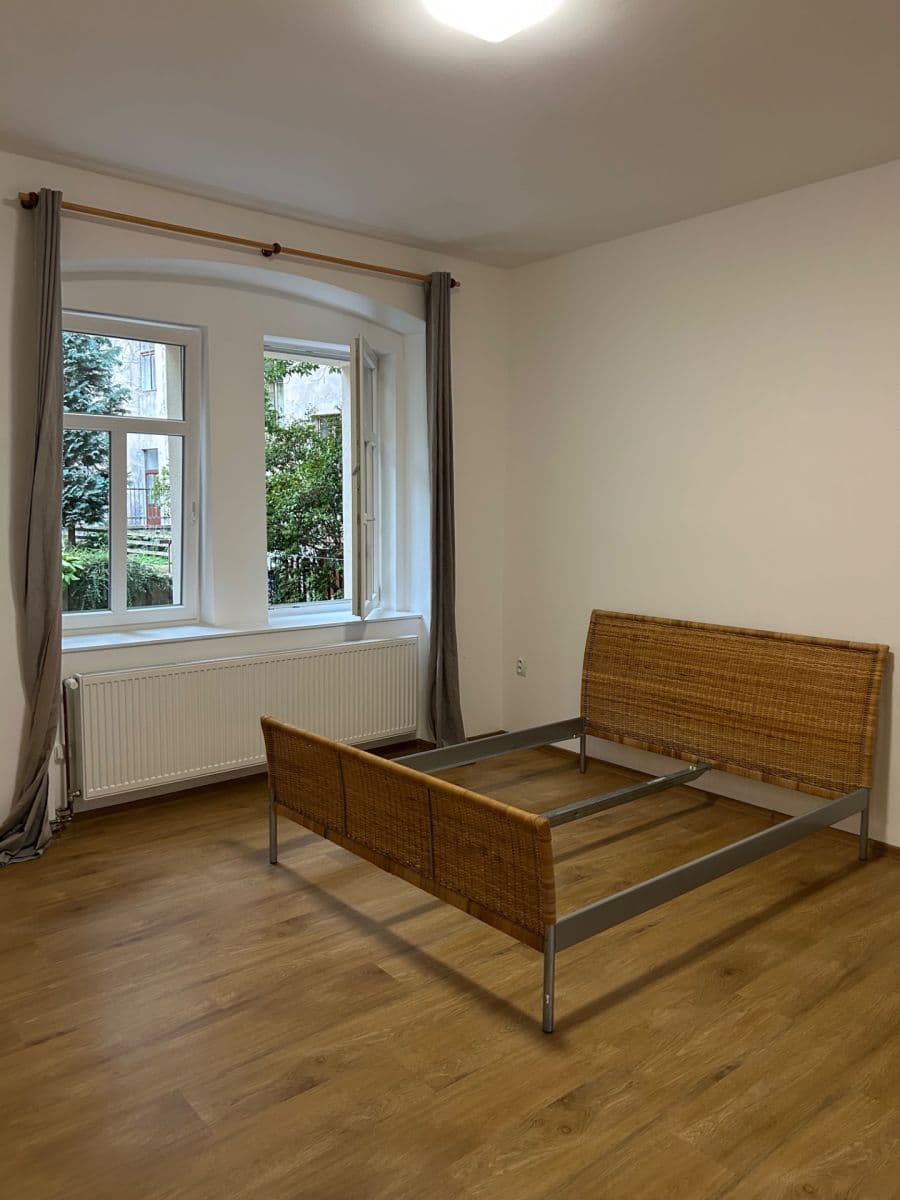 Prenájom bytu 2-izbový 55 m², Stará, Ústí nad Labem, Ústecký kraj Prenájom bytu 2-izbový 55 m², Stará, Ústí nad Labem, Ústecký kraj