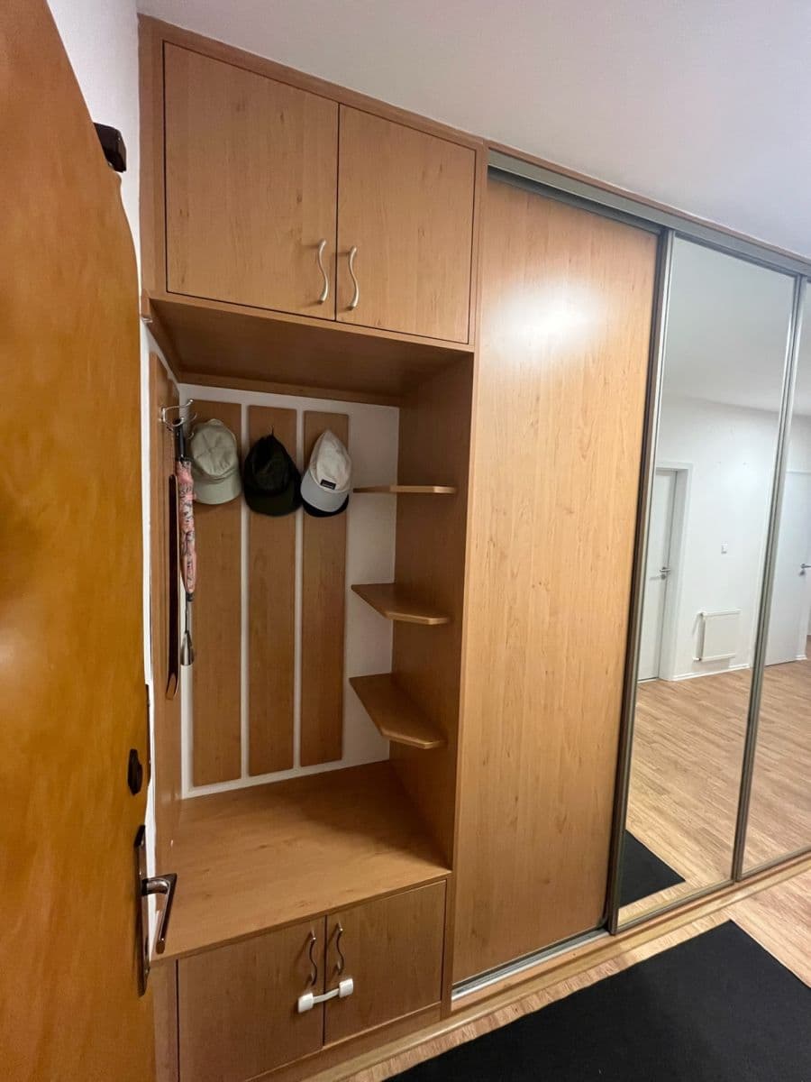 Prenájom bytu 3-izbový 83 m², Podpěrova, Brno, Jihomoravský kraj Prenájom bytu 3-izbový 83 m², Podpěrova, Brno, Jihomoravský kraj