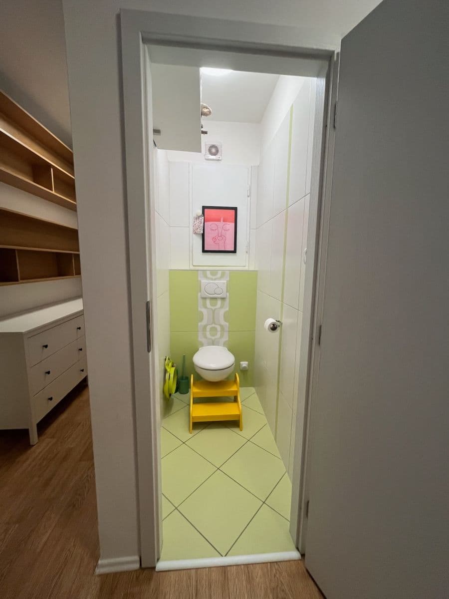 Prenájom bytu 3-izbový 83 m², Podpěrova, Brno, Jihomoravský kraj Prenájom bytu 3-izbový 83 m², Podpěrova, Brno, Jihomoravský kraj