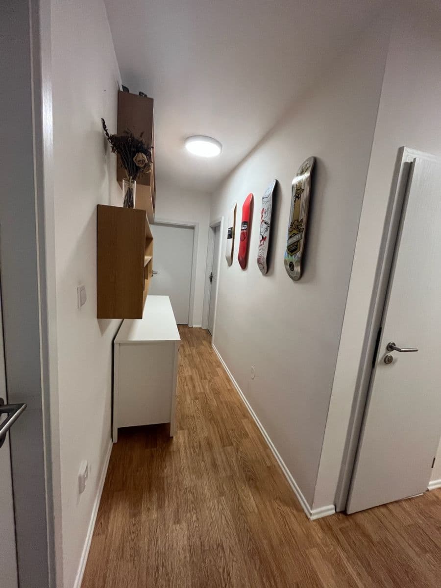 Prenájom bytu 3-izbový 83 m², Podpěrova, Brno, Jihomoravský kraj Prenájom bytu 3-izbový 83 m², Podpěrova, Brno, Jihomoravský kraj