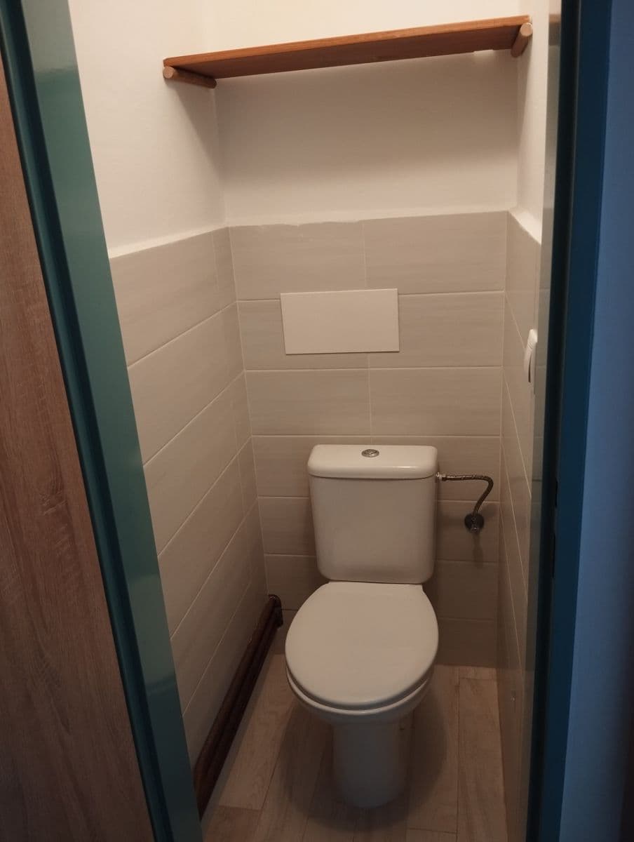 Prenájom bytu 2-izbový 37 m², Sídliště, Trhové Sviny, Jihočeský kraj Prenájom bytu 2-izbový 37 m², Sídliště, Trhové Sviny, Jihočeský kraj