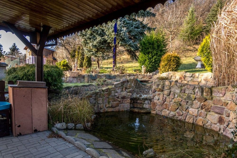 Prenájom bytu 4-izbový 150 m², Opletalova, Ústí nad Labem, Ústecký kraj Prenájom bytu 4-izbový 150 m², Opletalova, Ústí nad Labem, Ústecký kraj