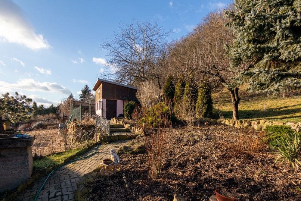 Prenájom bytu 4-izbový 150 m², Opletalova, Ústí nad Labem, Ústecký kraj Prenájom bytu 4-izbový 150 m², Opletalova, Ústí nad Labem, Ústecký kraj