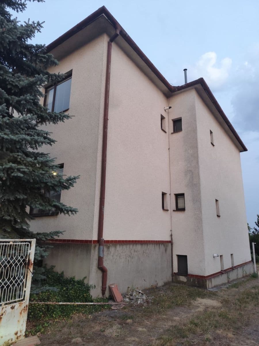 Predaj domu 367 m², pozemok 1.616 m², Miličova, Moravské Budějovice, Kraj Vysočina Predaj domu 367 m², pozemok 1.616 m², Miličova, Moravské Budějovice, Kraj Vysočina