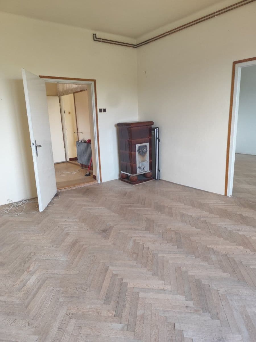 Predaj domu 367 m², pozemok 1.616 m², Miličova, Moravské Budějovice, Kraj Vysočina Predaj domu 367 m², pozemok 1.616 m², Miličova, Moravské Budějovice, Kraj Vysočina