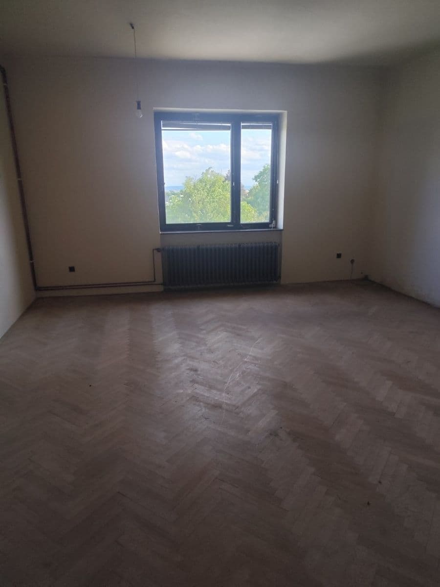 Predaj domu 367 m², pozemok 1.616 m², Miličova, Moravské Budějovice, Kraj Vysočina Predaj domu 367 m², pozemok 1.616 m², Miličova, Moravské Budějovice, Kraj Vysočina