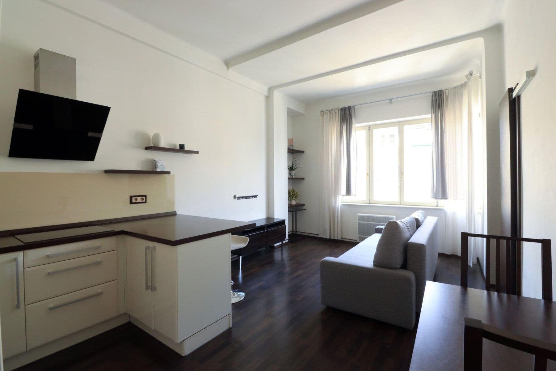 Prenájom bytu 2-izbový 46 m², Křižíkova, Praha, Praha Prenájom bytu 2-izbový 46 m², Křižíkova, Praha, Praha