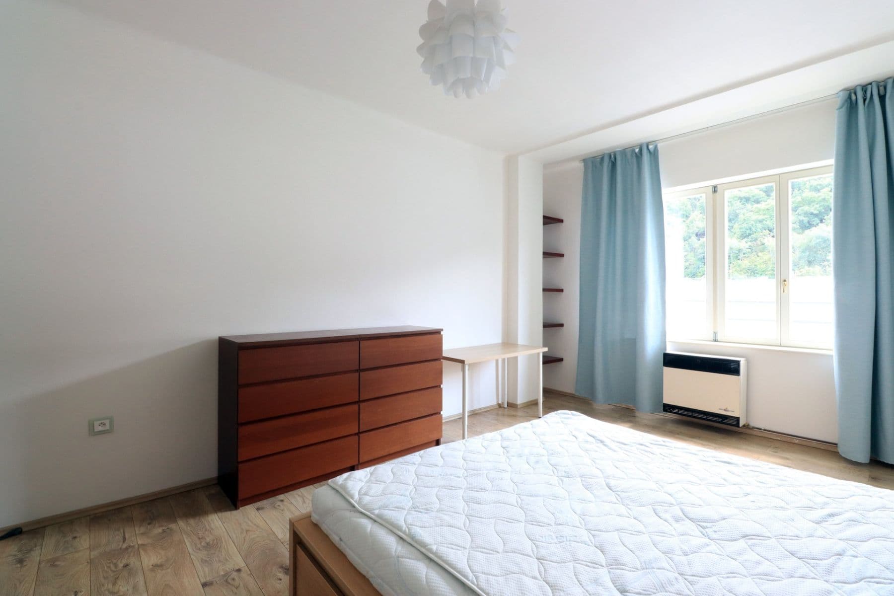 Prenájom bytu 2-izbový 46 m², Křižíkova, Praha, Praha Prenájom bytu 2-izbový 46 m², Křižíkova, Praha, Praha