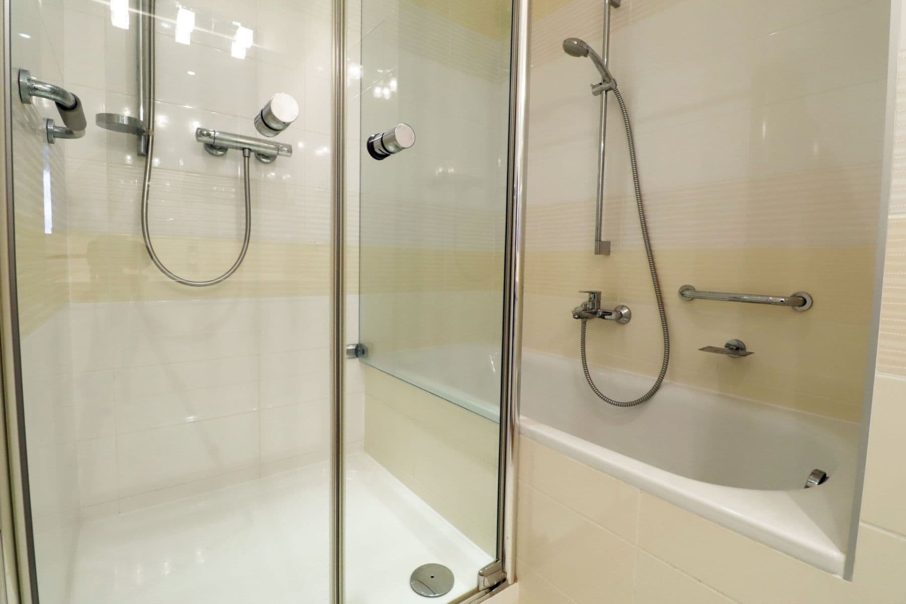 Prenájom bytu 3-izbový 73 m², Křivá, Praha, Praha Prenájom bytu 3-izbový 73 m², Křivá, Praha, Praha