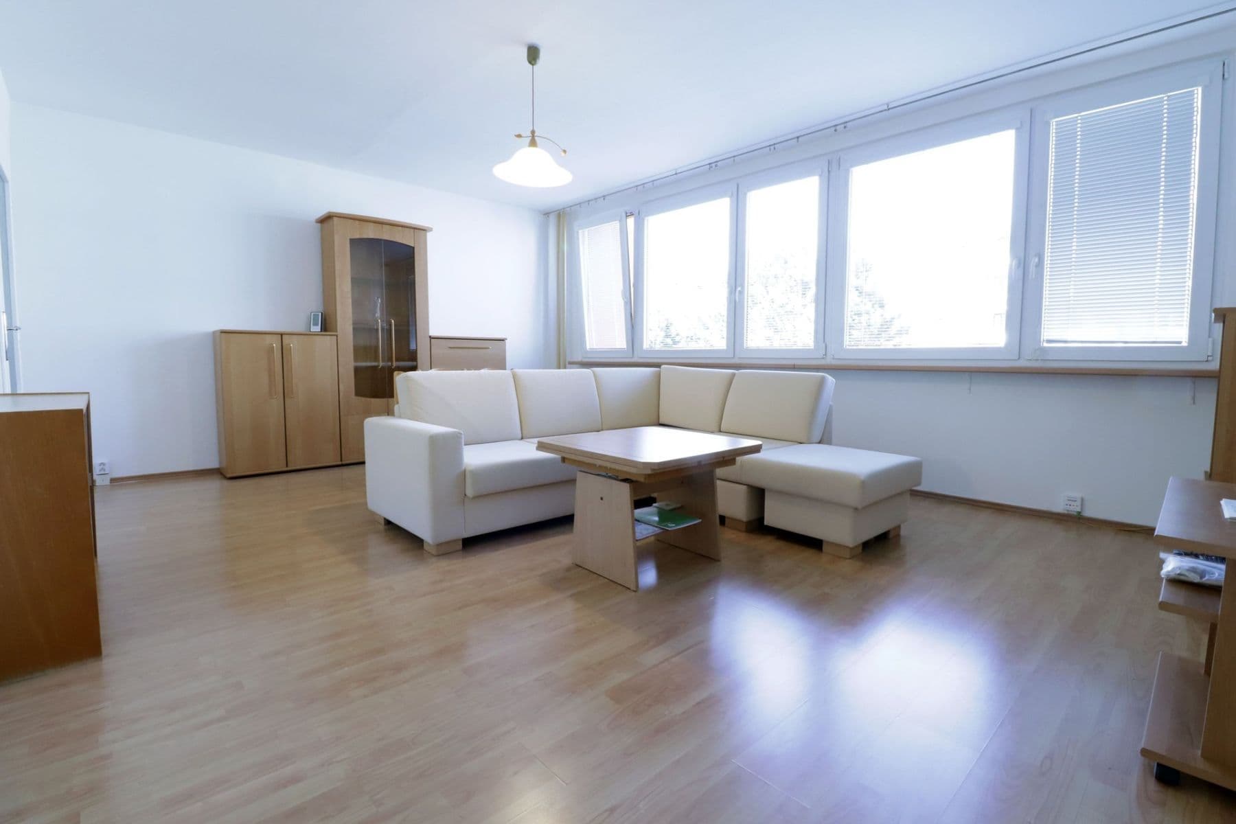 Prenájom bytu 3-izbový 73 m², Křivá, Praha, Praha Prenájom bytu 3-izbový 73 m², Křivá, Praha, Praha