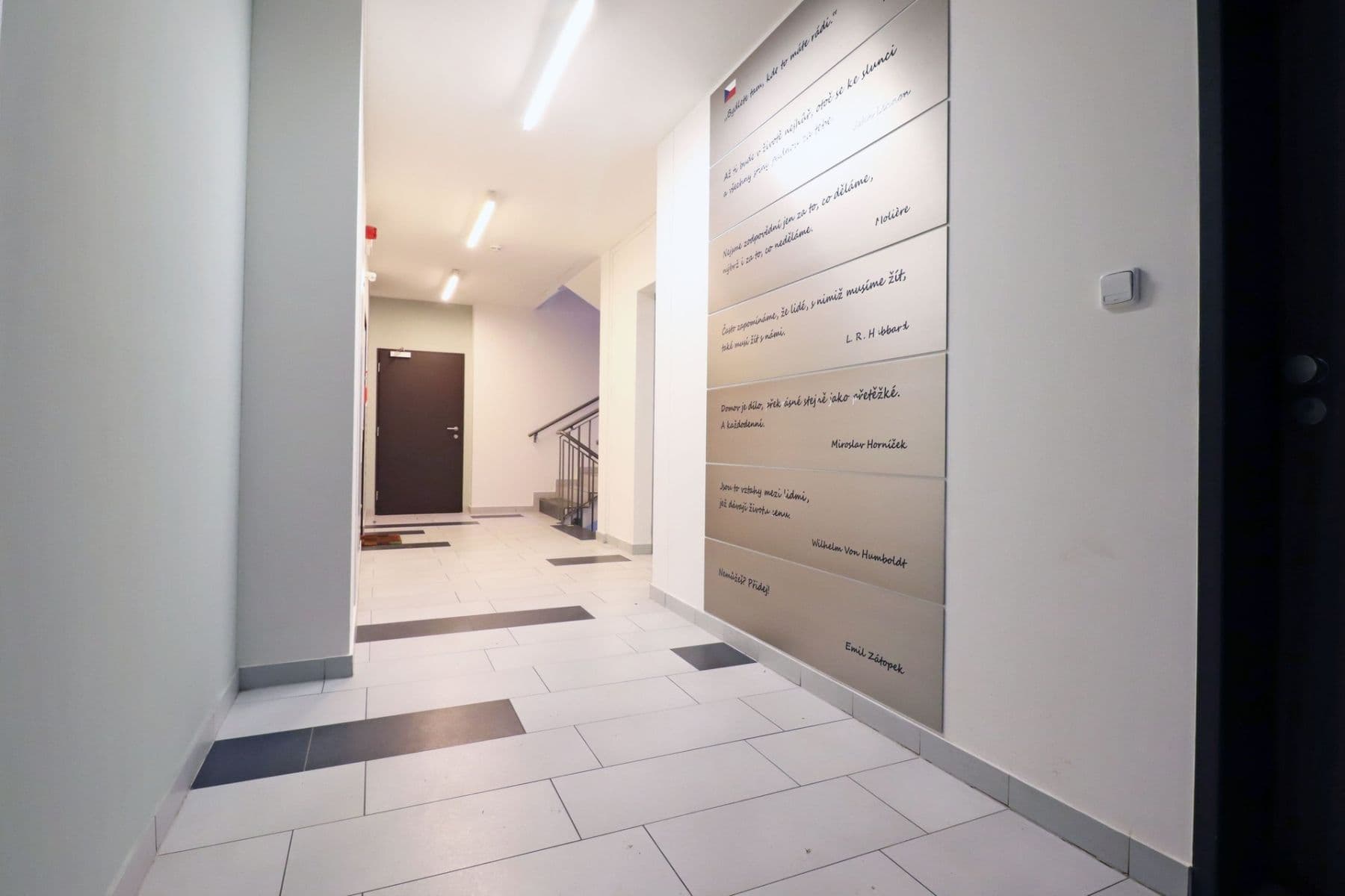 Prenájom bytu 2-izbový 49 m², Padovská, Praha, Praha Prenájom bytu 2-izbový 49 m², Padovská, Praha, Praha