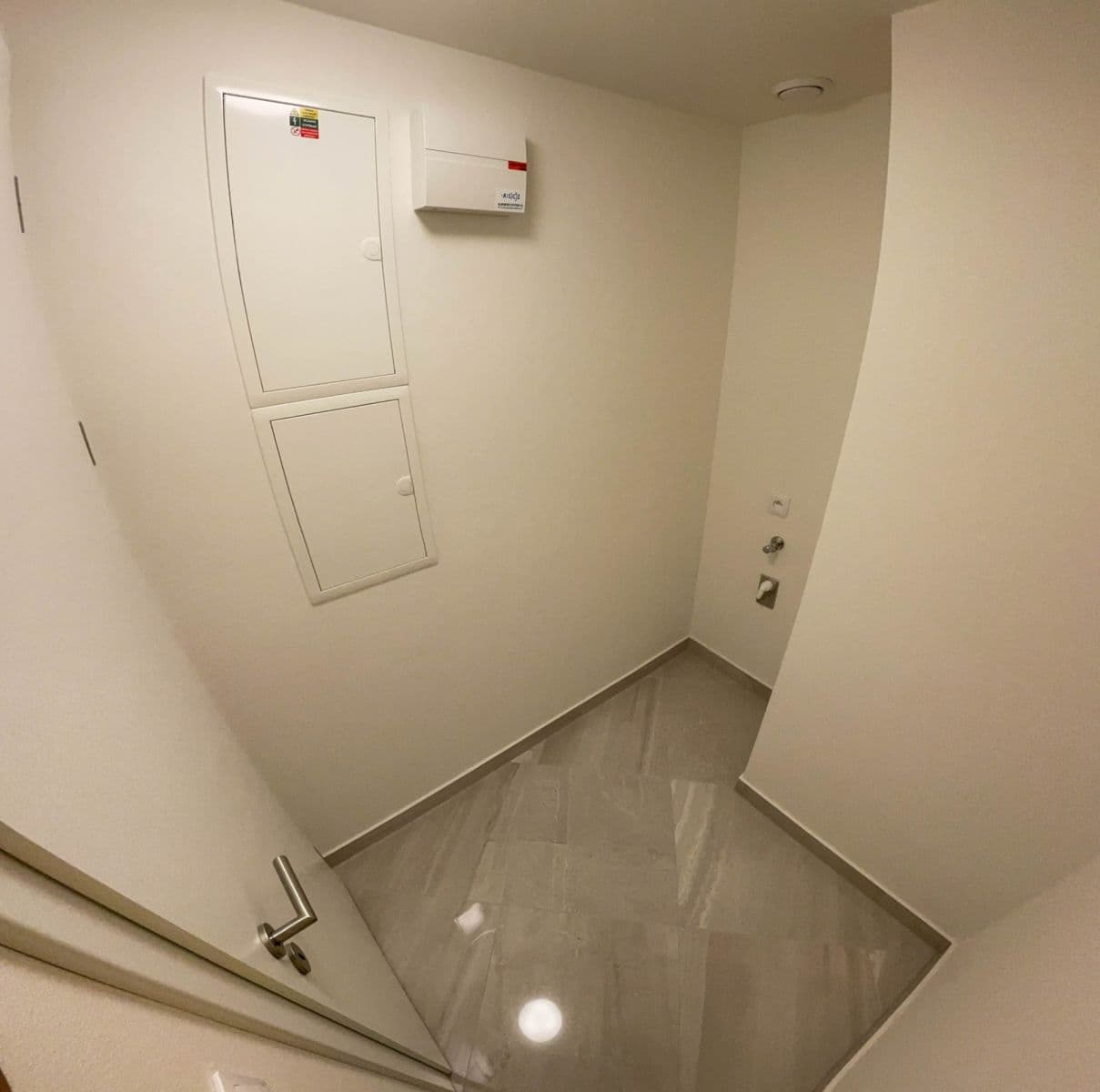 Prenájom bytu 3-izbový 71 m², K Metru, Praha, Praha Prenájom bytu 3-izbový 71 m², K Metru, Praha, Praha