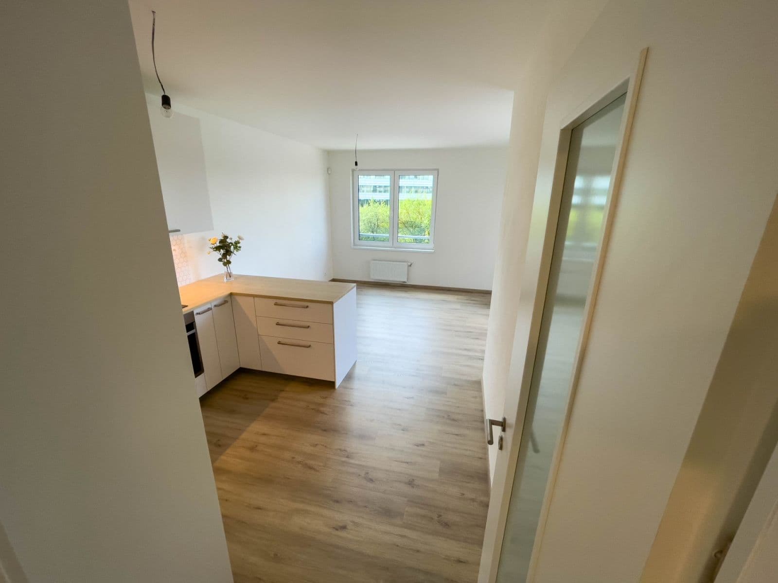 Prenájom bytu 3-izbový 71 m², K Metru, Praha, Praha Prenájom bytu 3-izbový 71 m², K Metru, Praha, Praha