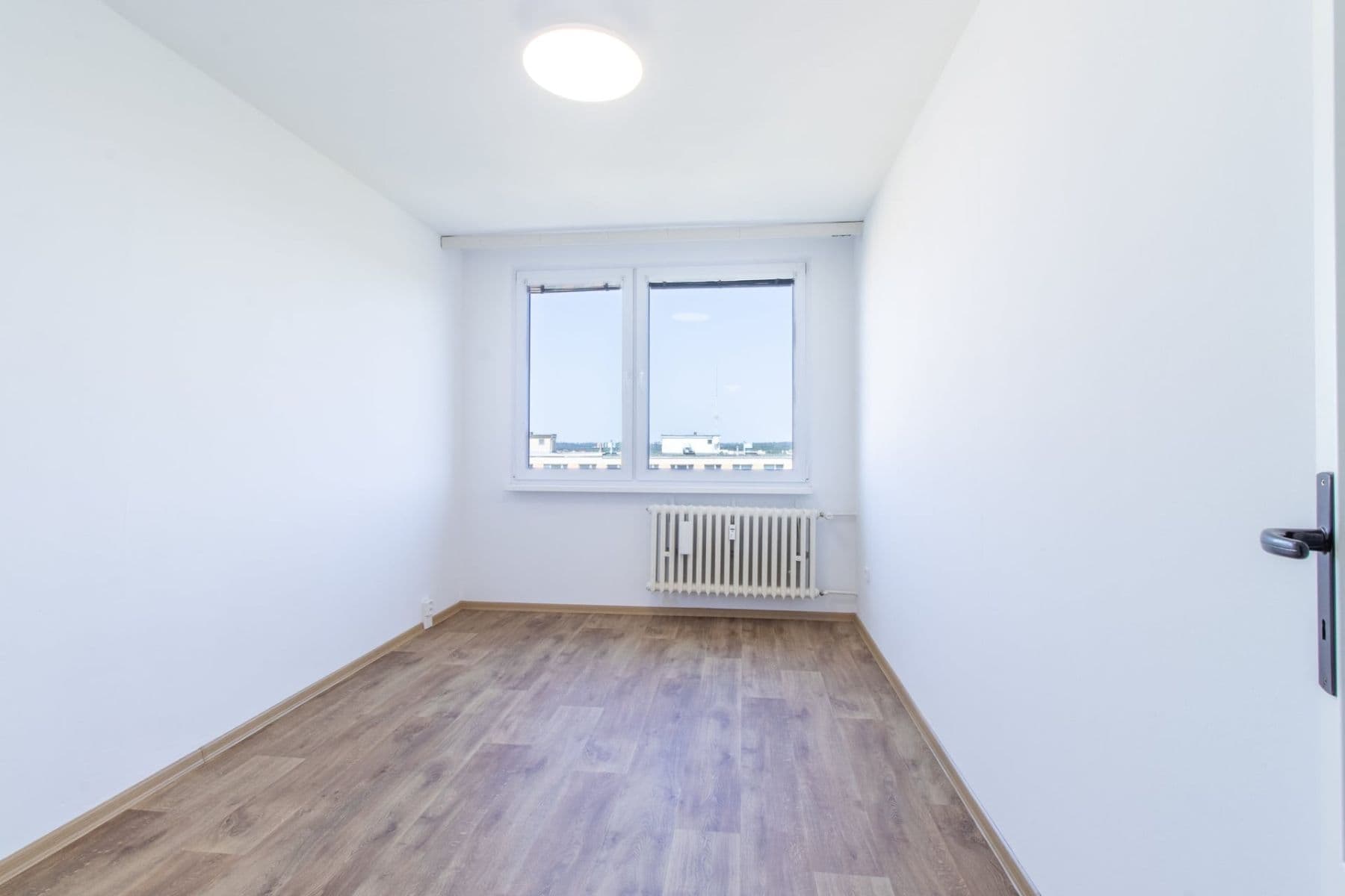 Prenájom bytu 3-izbový 68 m², Rembrandtova, Praha, Praha Prenájom bytu 3-izbový 68 m², Rembrandtova, Praha, Praha